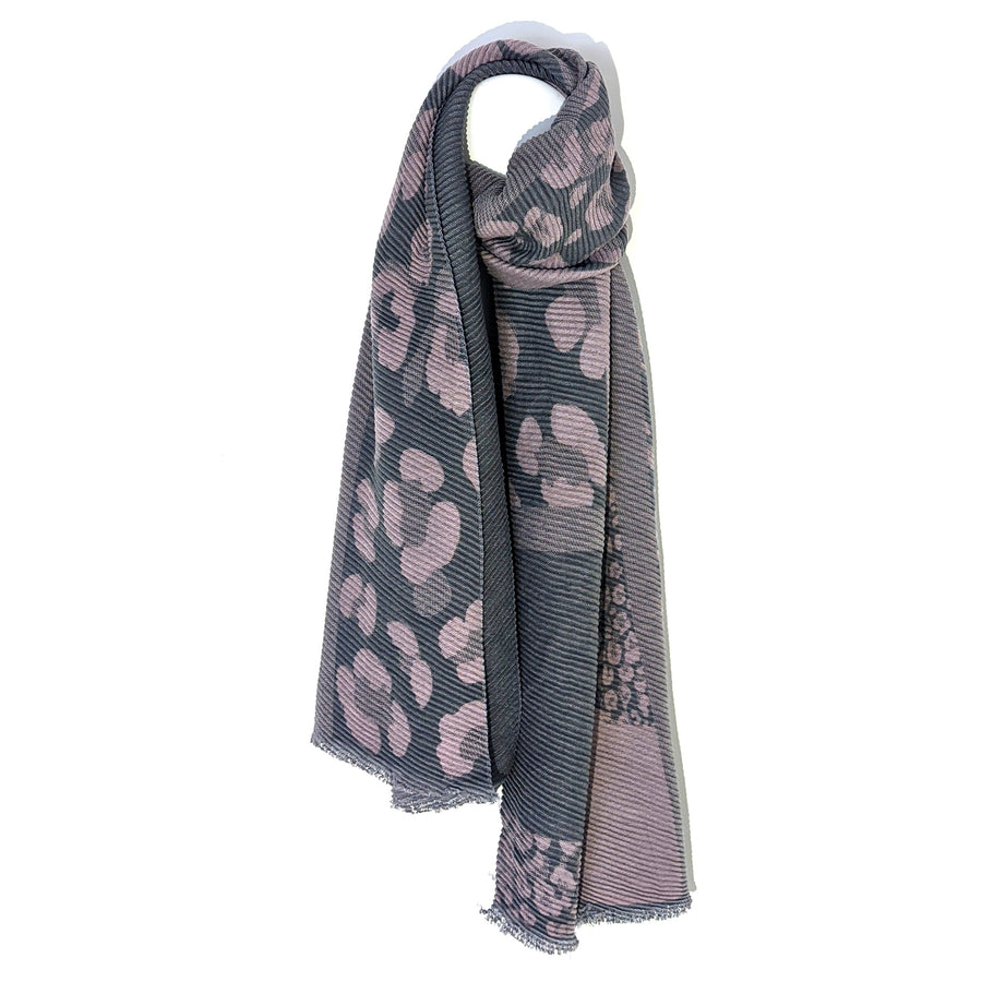 Crinkled Reversible Leopard Scarf