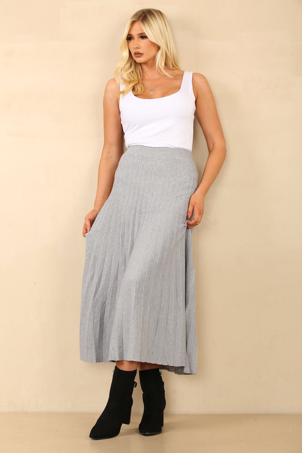 ANNA Knitted Pleat Skirt