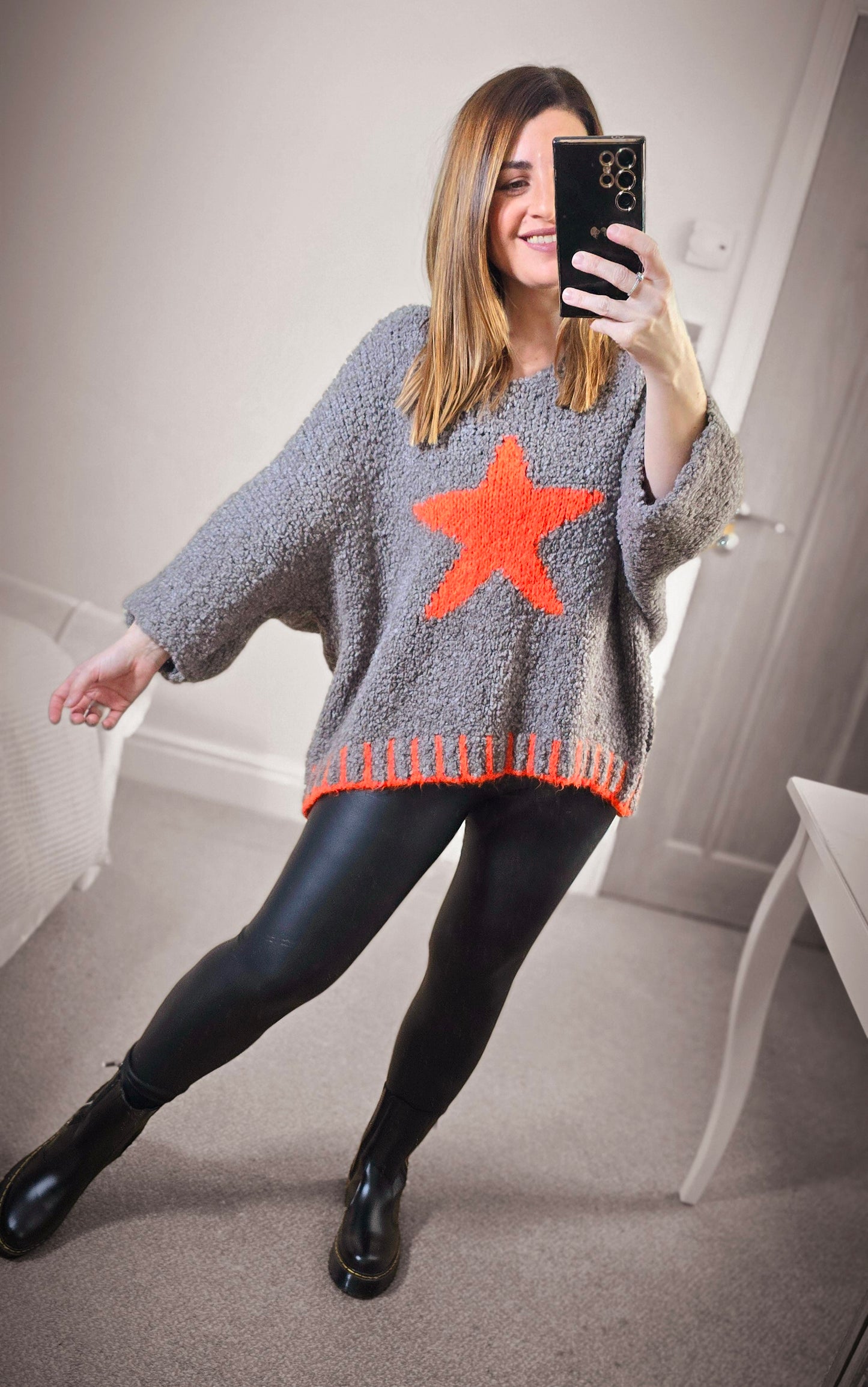 EDEN TEXTURED STAR KNIT