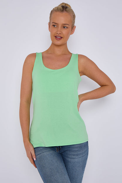 RIHANNA Basic Vest