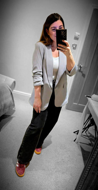 INDIE 3/4 Rouched Sleeve Blazer