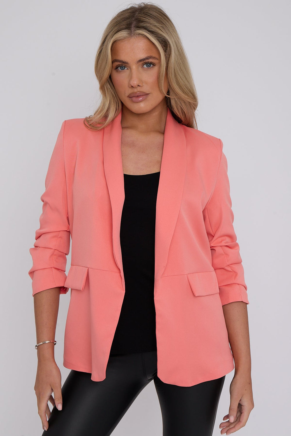 INDIE 3/4 Rouched Sleeve Blazer