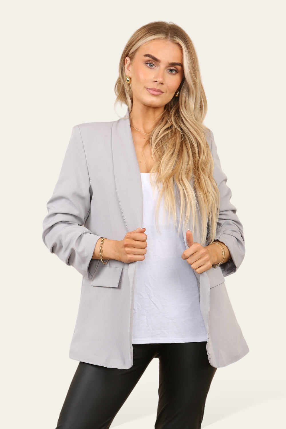 INDIE 3/4 Rouched Sleeve Blazer