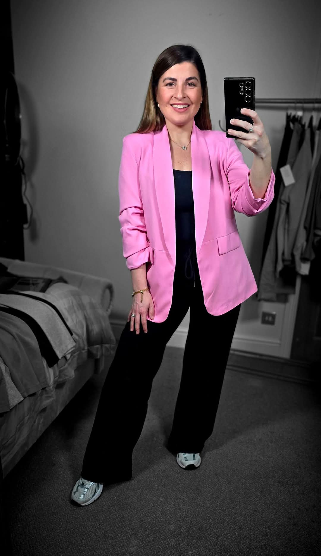 INDIE 3/4 Rouched Sleeve Blazer